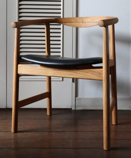 Hans J. Wegner / Arm Chair 