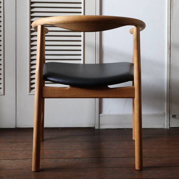 Hans J. Wegner / Arm Chair 