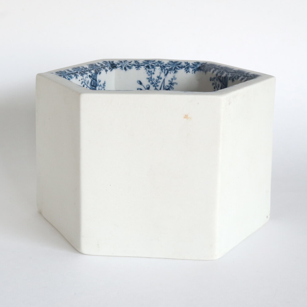 Rut Bryk / Hexagon_A - organ-online.com