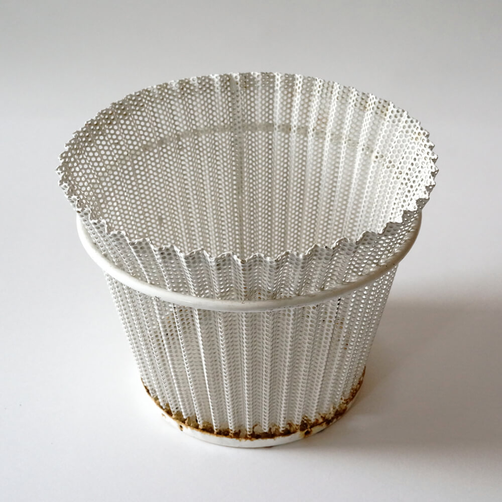 Mathieu Mategot / Flower Pot (Small) / Black - organ-online.com