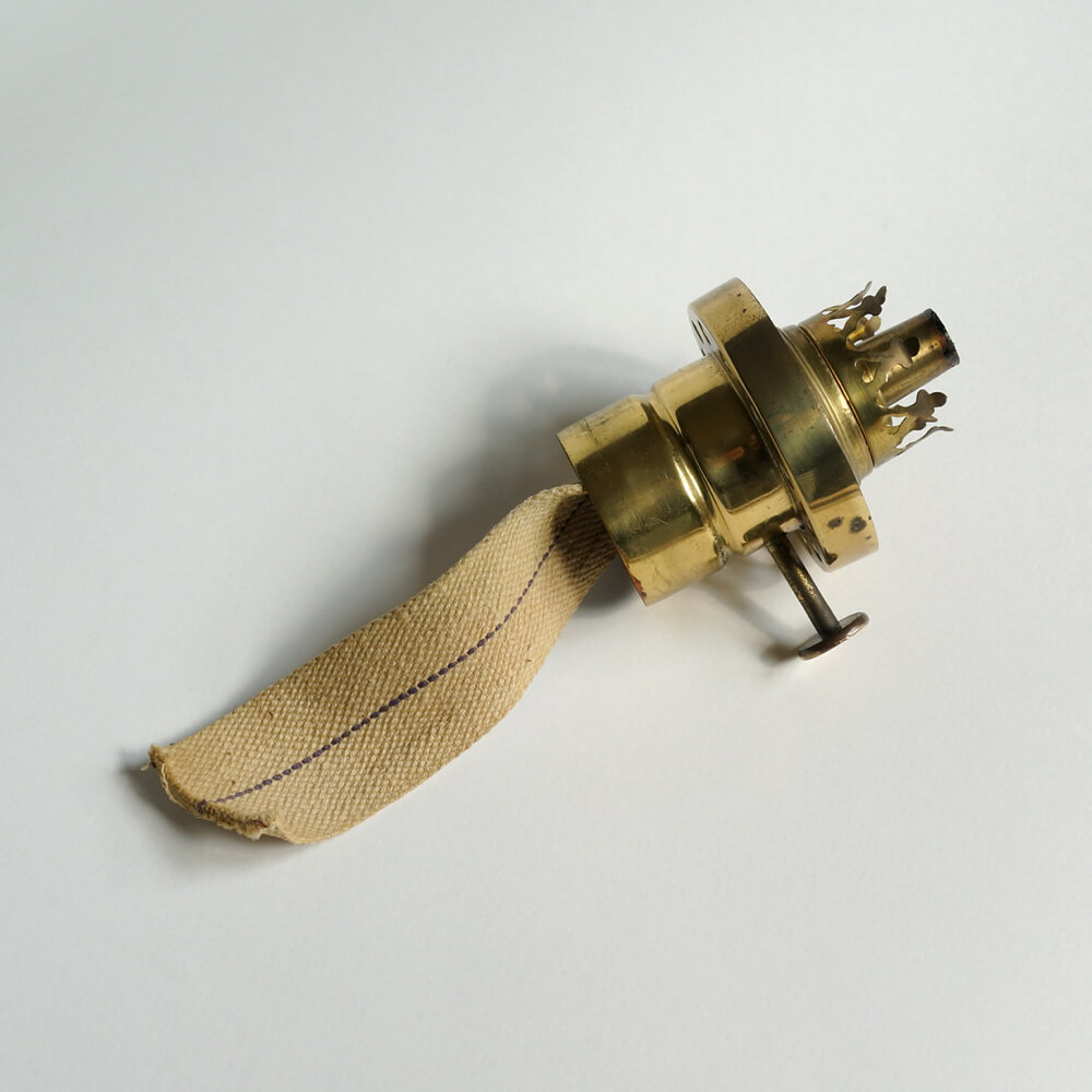 Henning Koppel / Oil lamp 