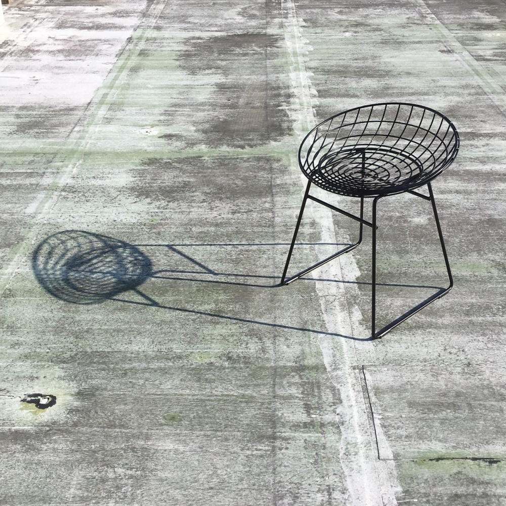 Cees Braakman / Postoe / Wire Low Stool - organ-online.com