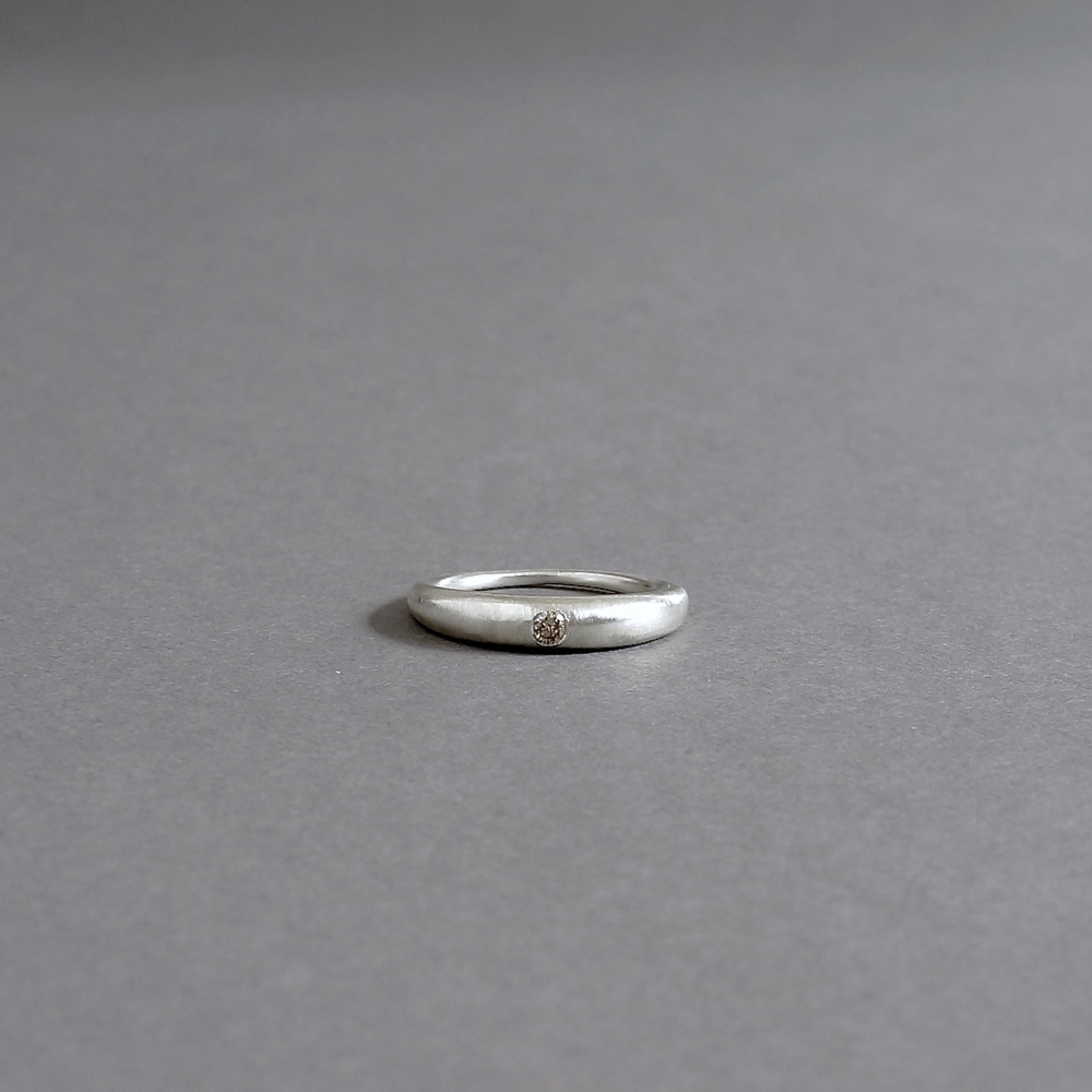 Melanie Decourcey/Silver Simple ring with Coffee colored diamond