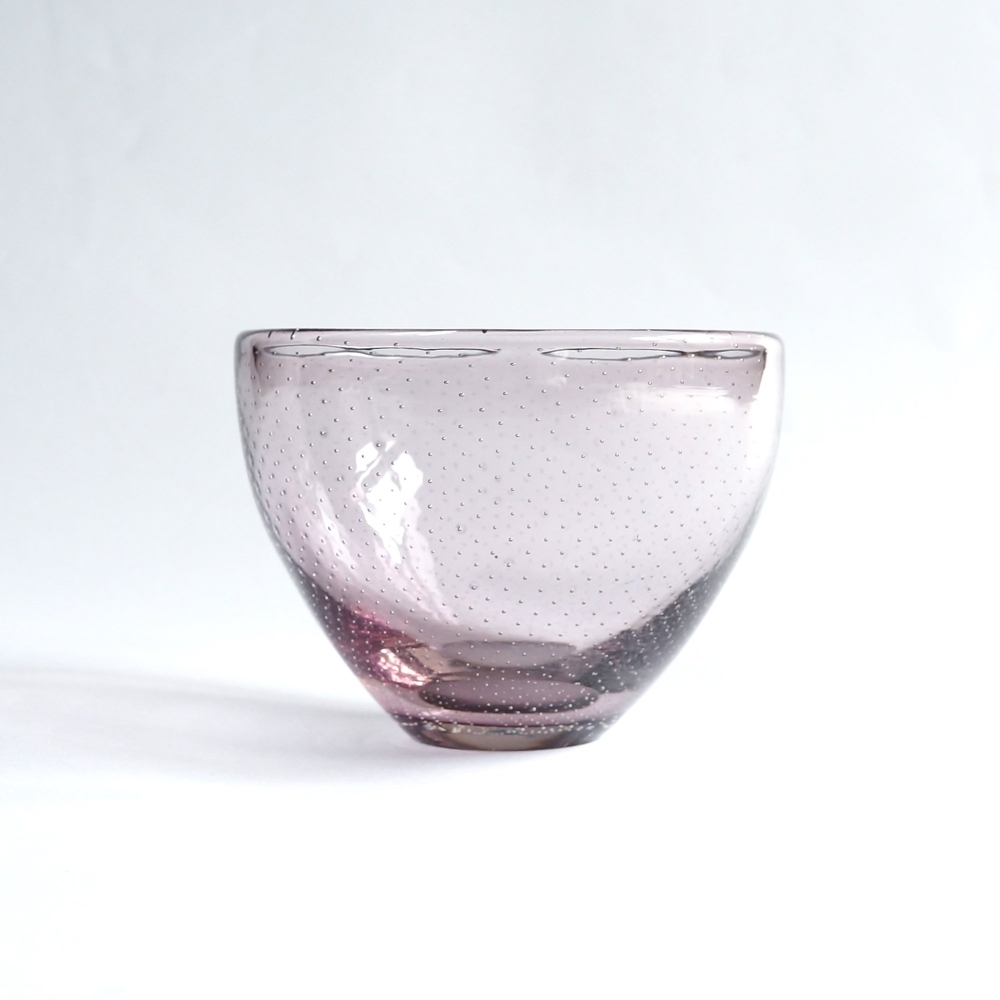 Gunnel Nyman/Nuutajärvi/Glass Bowl - organ-online.com