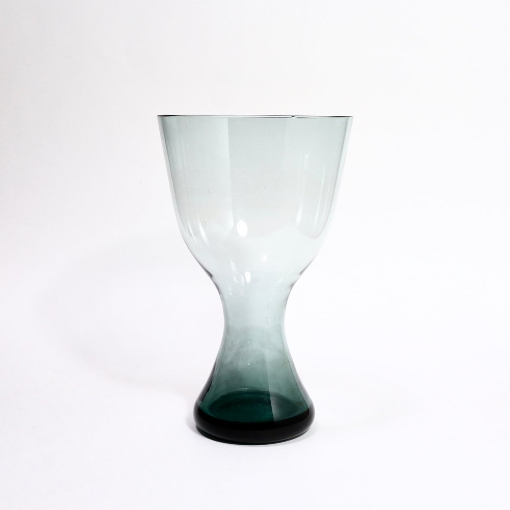 <img class='new_mark_img1' src='https://img.shop-pro.jp/img/new/icons7.gif' style='border:none;display:inline;margin:0px;padding:0px;width:auto;' />Wilhelm Wagenfeld /  WMF / Glass Vase / トルマリンブルー H173