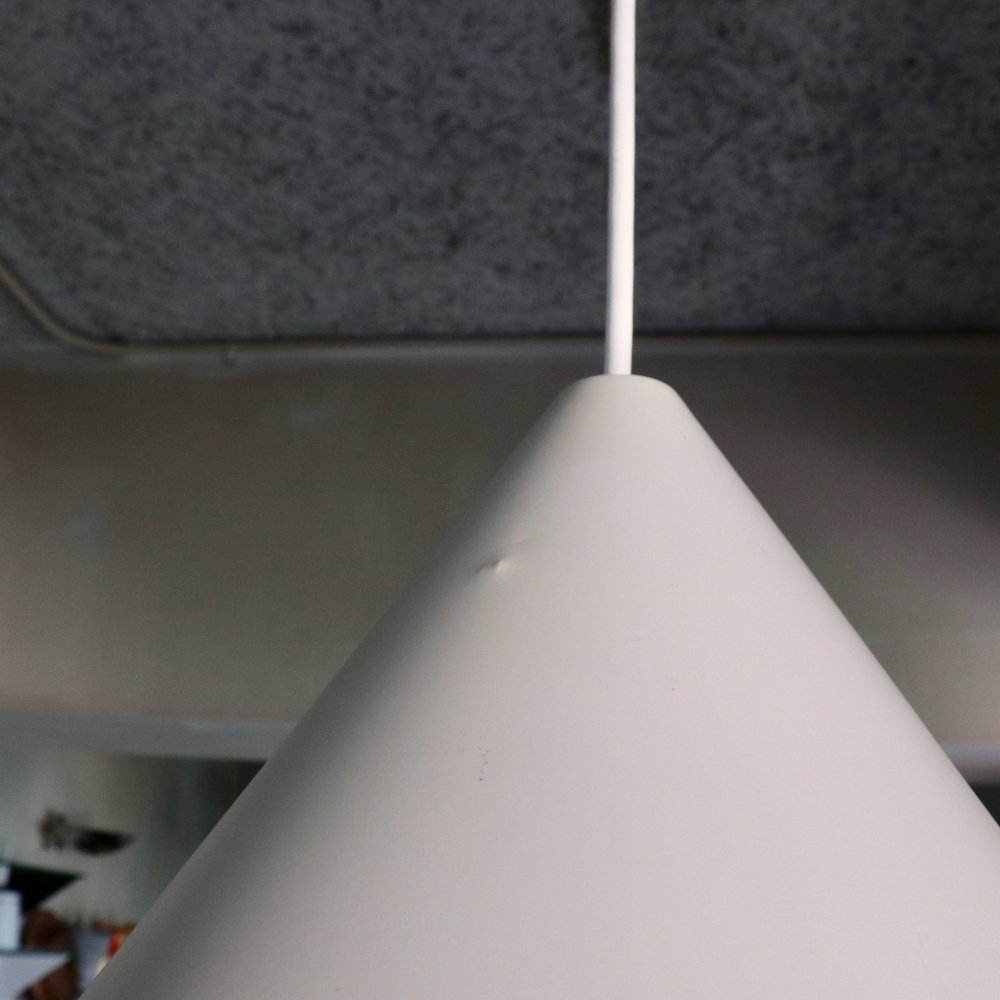 Louis Poulsen / Billiard Lamp /Metal White - organ-online.com