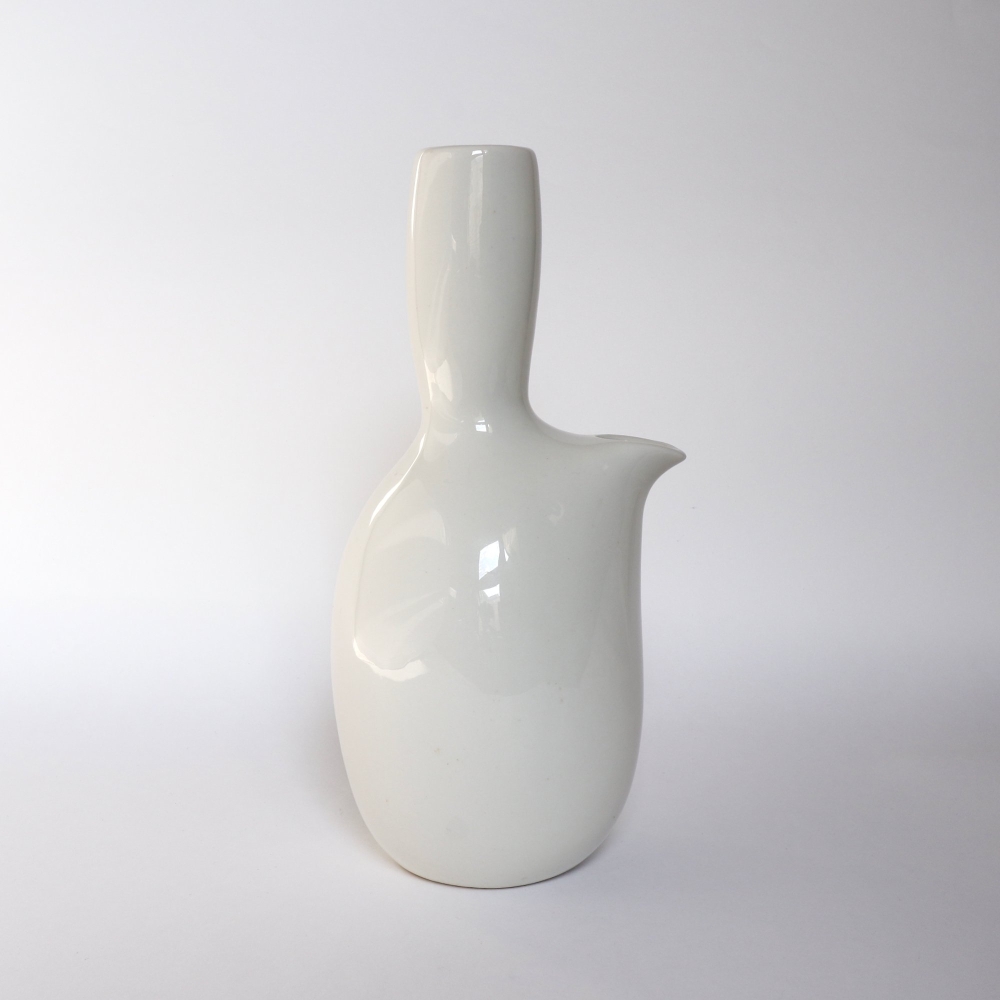 Russel Wright / Iroquois / Carafe / White