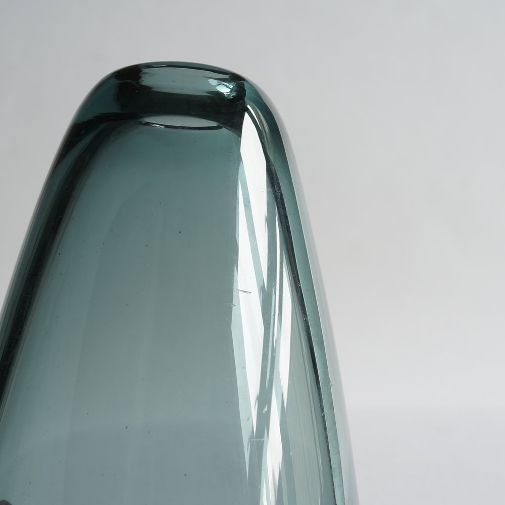 Wilhelm Wagenfeld / WMF / Glass Vase トルペード型