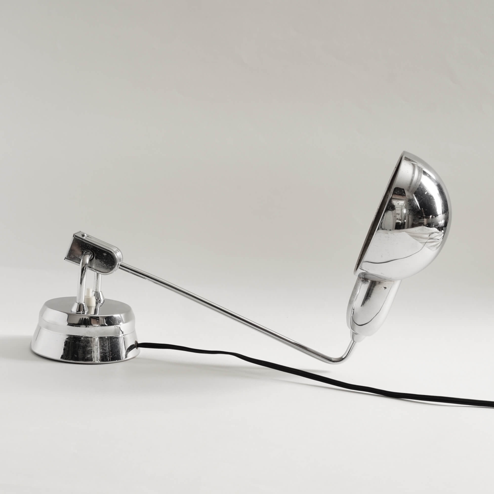 Jumo/Desk Lamp selected by Charlotte Perriand - organ-online.com