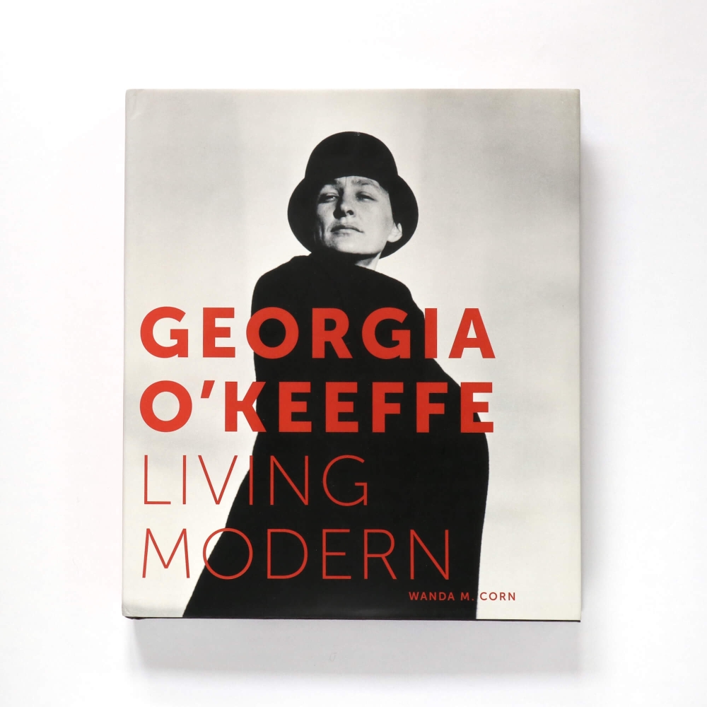 Georgia  O'Keeffe Living Modern