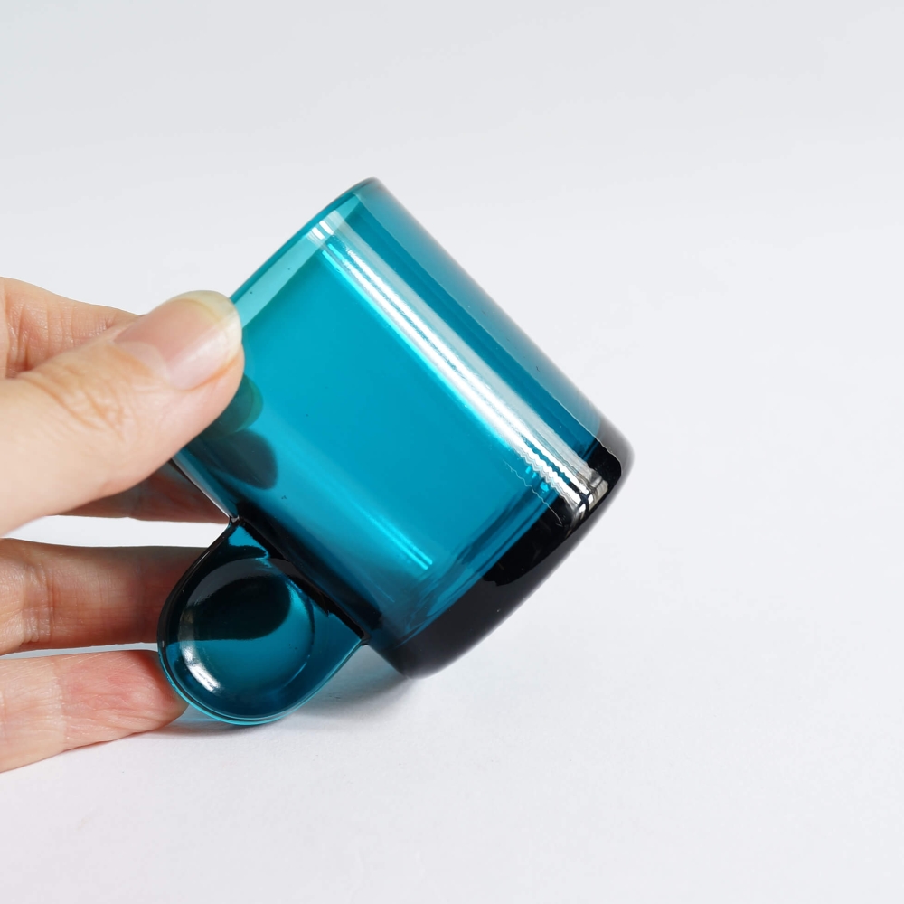 Harry Moilanen / Nuutajarvi / Snaps glass/Turquoise - organ Harry Moilanen / Nuutajarvi / Snaps glass/Turquoise - organ