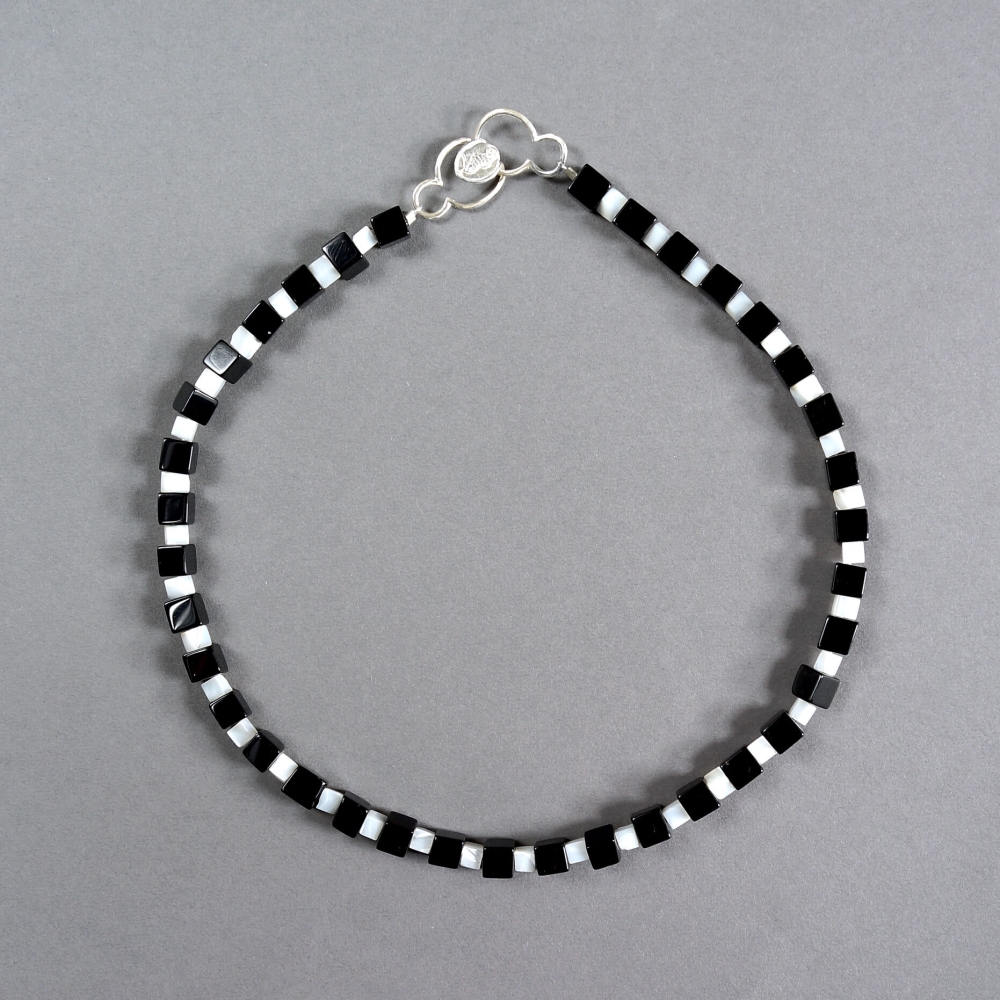 Melanie Decourcey / Beaded Necklace / onyx cubes with mother of pearl cubes alternating