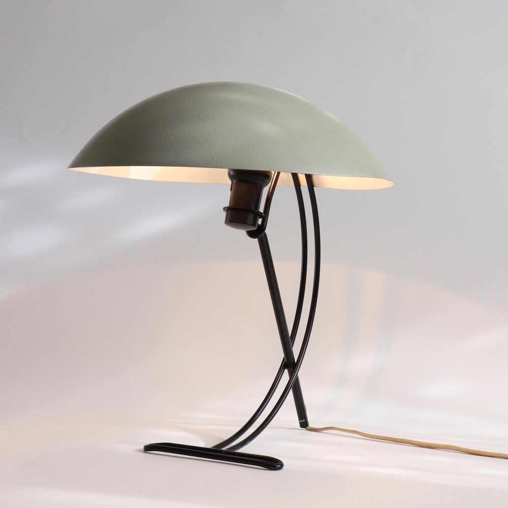 Louis Kalff / Philips / NB100 desk lamp