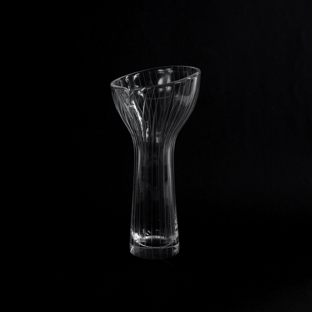 Tapio Wirkkala/ Vase / 3520 Iittala - organ-online.com