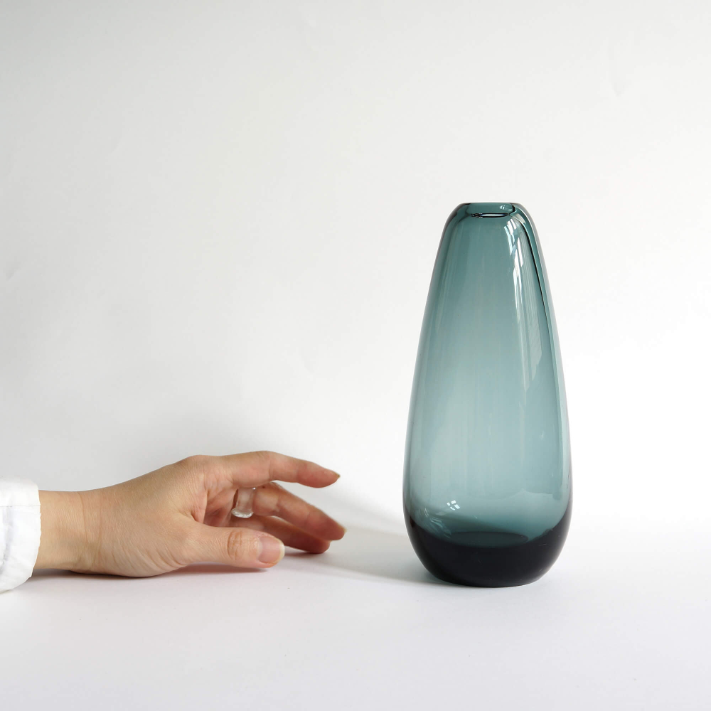 Wilhelm Wagenfeld / WMF / Glass Vase トルペード型