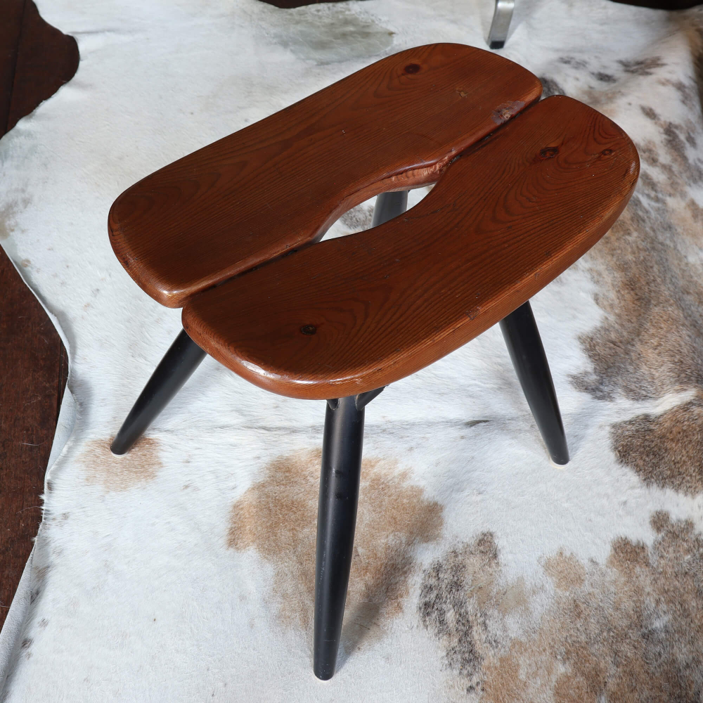 Ilmari Tapiovaara/ Stool 