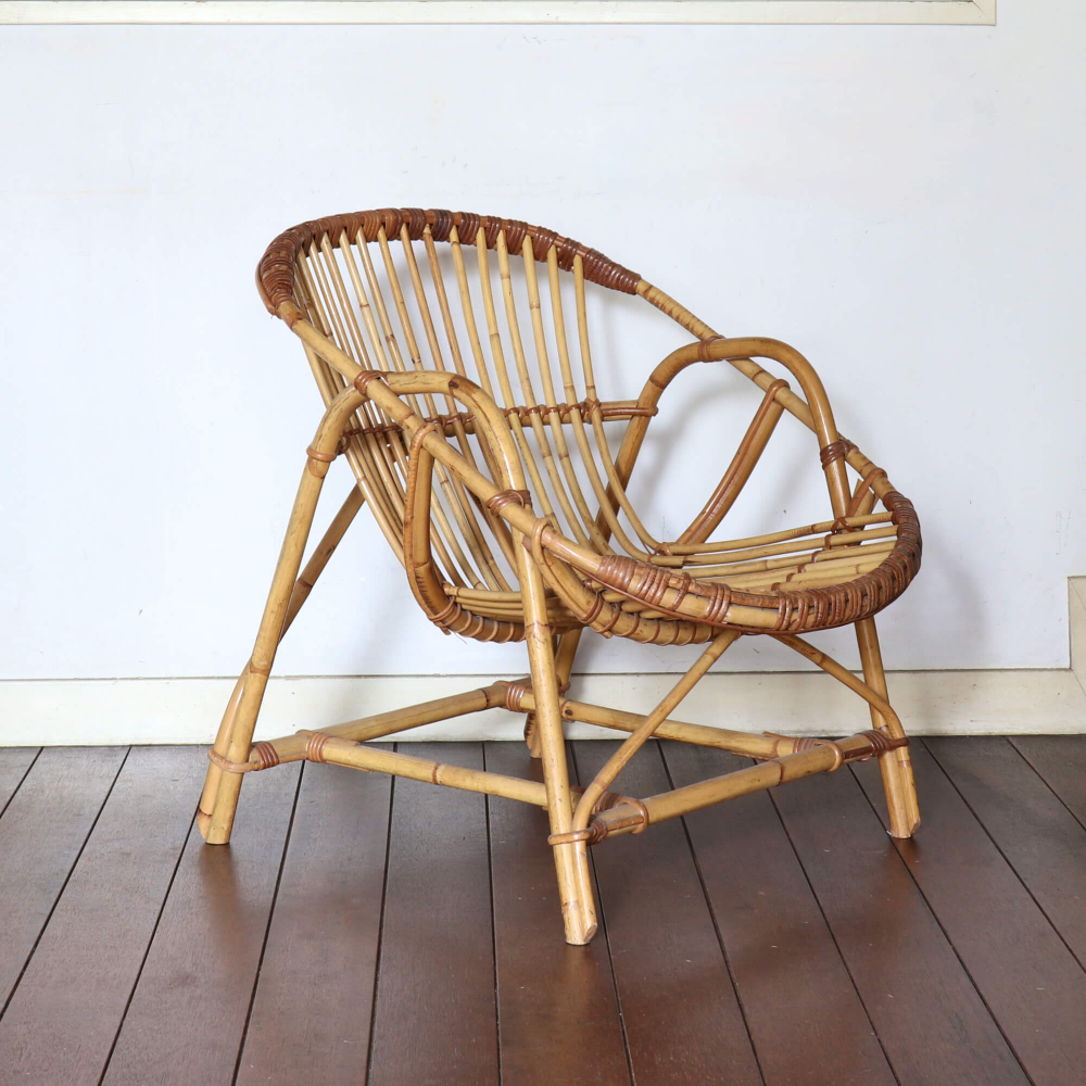 <img class='new_mark_img1' src='https://img.shop-pro.jp/img/new/icons7.gif' style='border:none;display:inline;margin:0px;padding:0px;width:auto;' />France / Bamboo Chair 