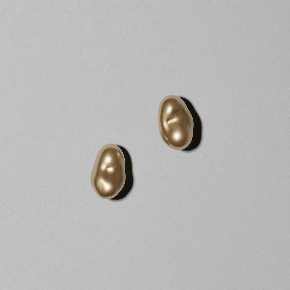 <img class='new_mark_img1' src='https://img.shop-pro.jp/img/new/icons7.gif' style='border:none;display:inline;margin:0px;padding:0px;width:auto;' />SIRI SIRI /  Harmonia Earrings G Pearl Grande Sun