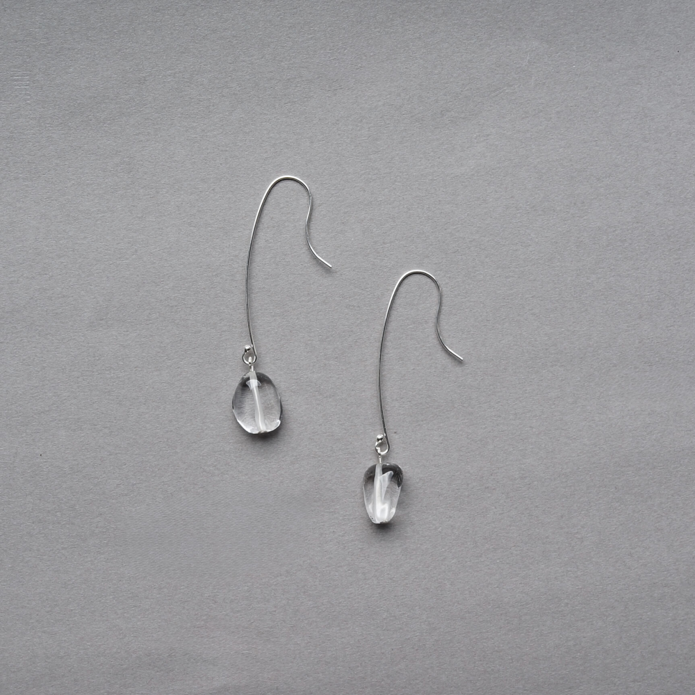 Melanie Decourcey / quartz drop earrings