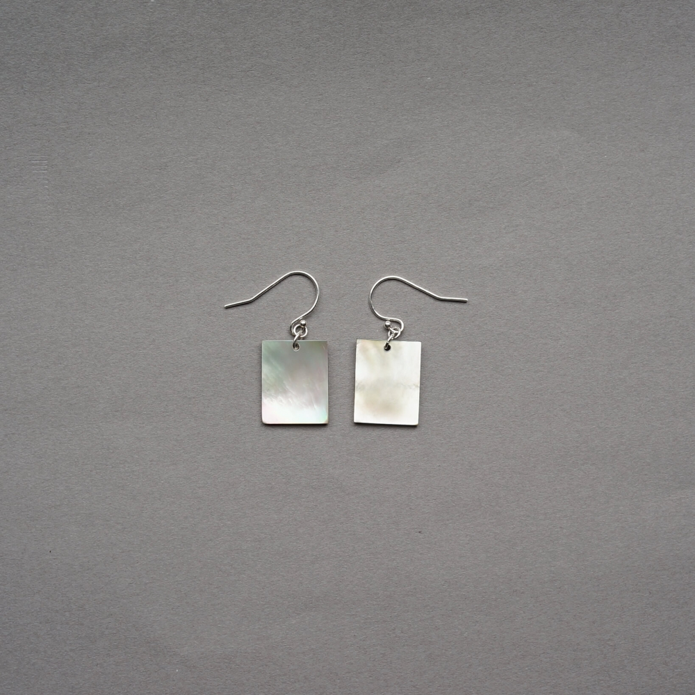 Melanie Decourcey / square black mother of pearl earrings