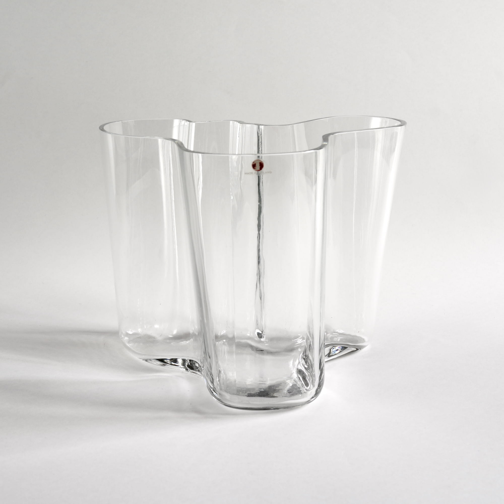 <img class='new_mark_img1' src='https://img.shop-pro.jp/img/new/icons7.gif' style='border:none;display:inline;margin:0px;padding:0px;width:auto;' />Alvar Aalto / Vase 3031 / Iittala