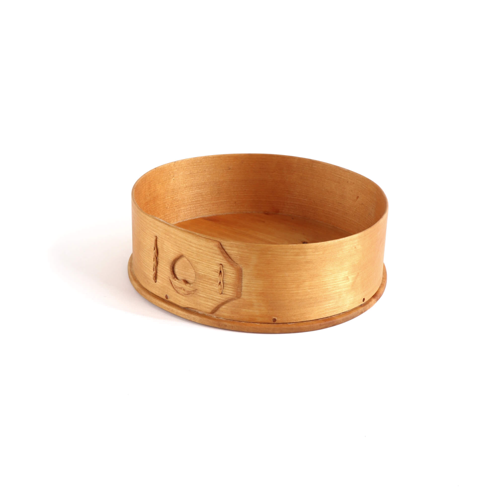<img class='new_mark_img1' src='https://img.shop-pro.jp/img/new/icons7.gif' style='border:none;display:inline;margin:0px;padding:0px;width:auto;' />Swedish Wooden Craft / Bent birch round tray