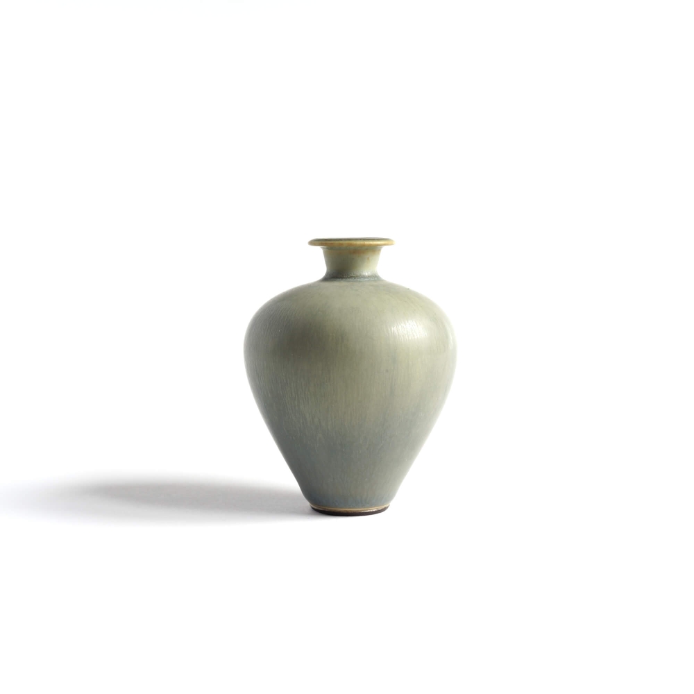 <img class='new_mark_img1' src='https://img.shop-pro.jp/img/new/icons39.gif' style='border:none;display:inline;margin:0px;padding:0px;width:auto;' />Berndt Friberg / Vase / Gustavsberg