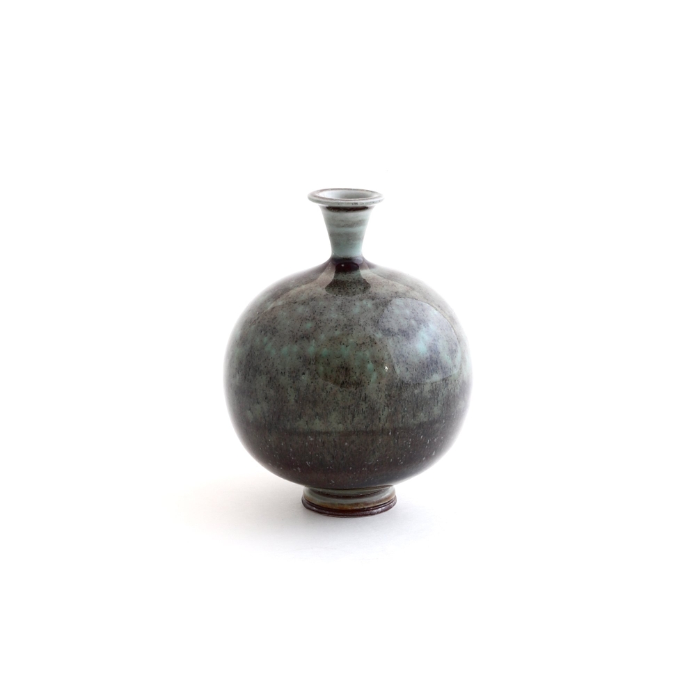 <img class='new_mark_img1' src='https://img.shop-pro.jp/img/new/icons39.gif' style='border:none;display:inline;margin:0px;padding:0px;width:auto;' />Berndt Friberg / Gustavsberg / Vase(S)