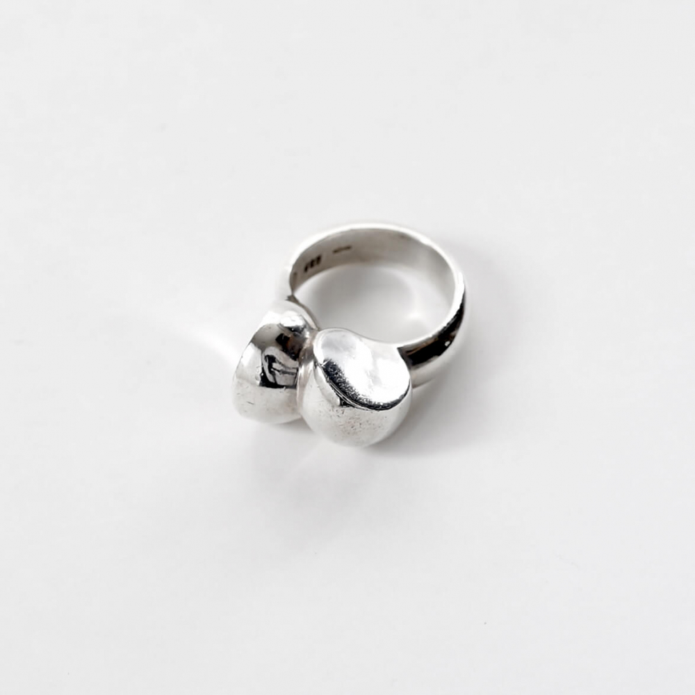 <img class='new_mark_img1' src='https://img.shop-pro.jp/img/new/icons39.gif' style='border:none;display:inline;margin:0px;padding:0px;width:auto;' />Jef Wishaupt / Silver Ring