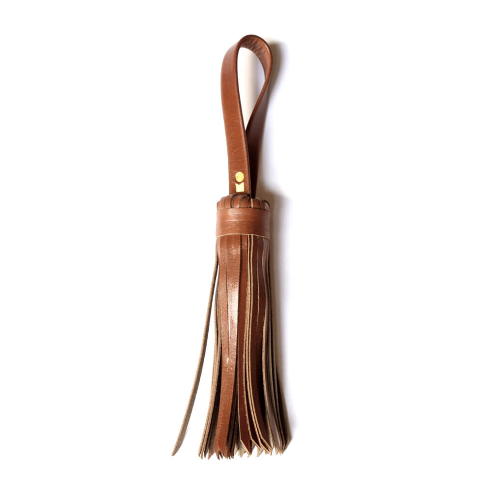 <img class='new_mark_img1' src='https://img.shop-pro.jp/img/new/icons39.gif' style='border:none;display:inline;margin:0px;padding:0px;width:auto;' />KO / Tassel / å