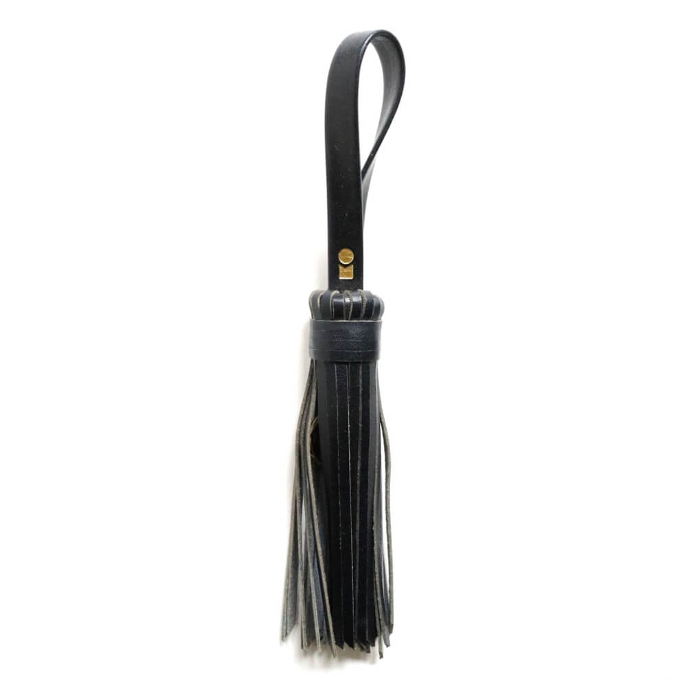 <img class='new_mark_img1' src='https://img.shop-pro.jp/img/new/icons39.gif' style='border:none;display:inline;margin:0px;padding:0px;width:auto;' />KO / Tassel / ǥ
