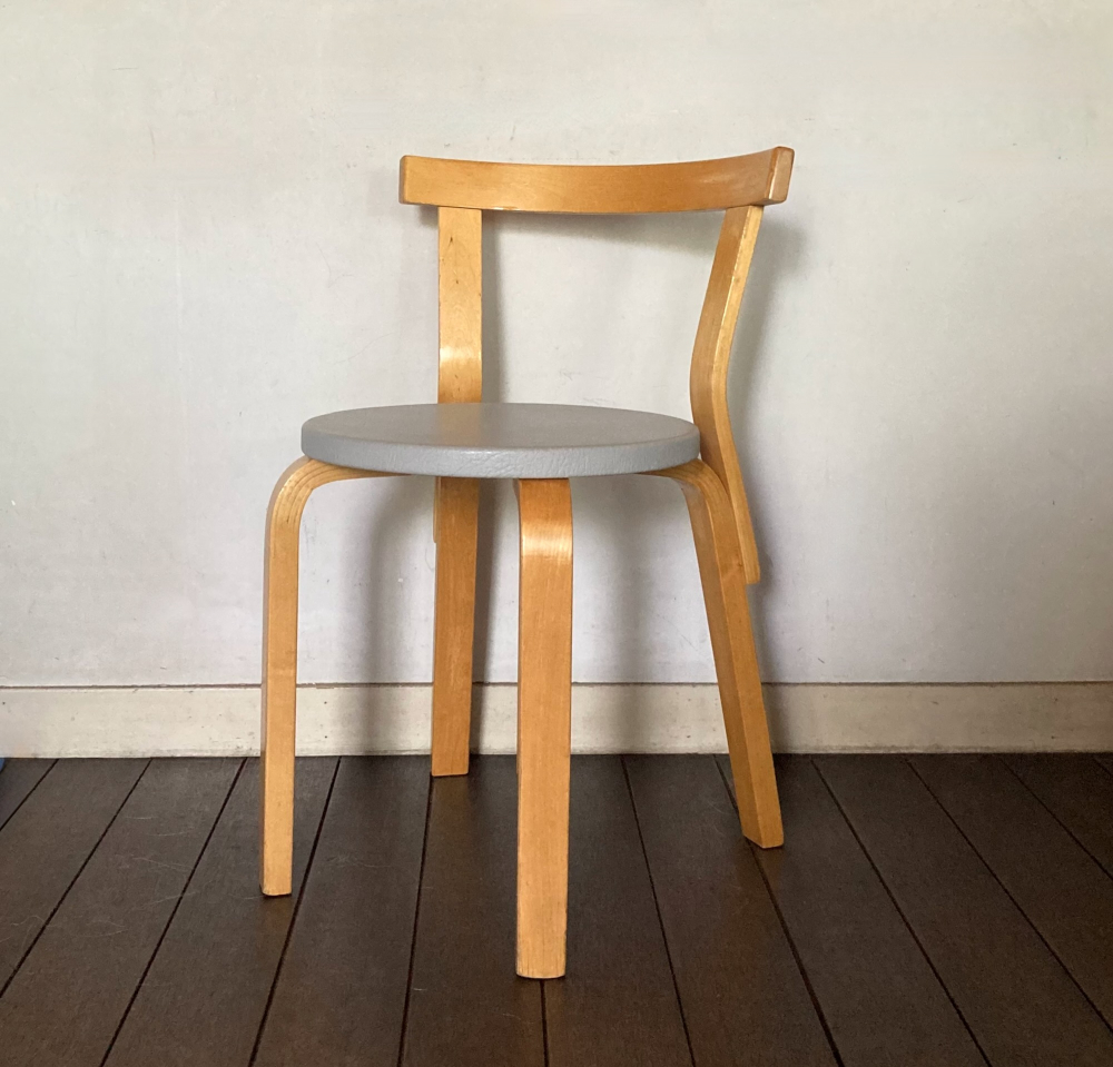 Alvar Aalto / Chair #68 / Artek