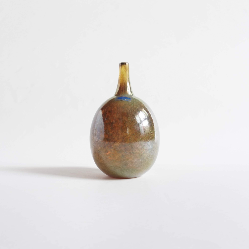 <img class='new_mark_img1' src='https://img.shop-pro.jp/img/new/icons7.gif' style='border:none;display:inline;margin:0px;padding:0px;width:auto;' />Oiva toikka / Vase 