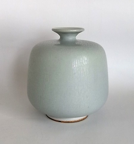 Berndt Friberg/ Vase (M)/ Light Blue - organ-online.com