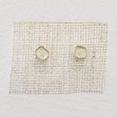 小原聖子　pierced earrings WHITE 15