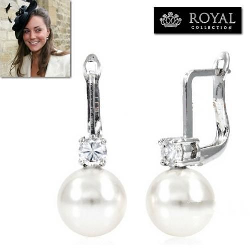 キャサリン妃 真珠 パール 揺れる ピアス ダイヤモンド ロイヤル