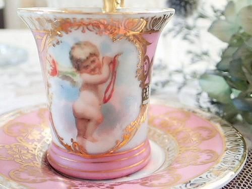 ドレスデン 天使のカップ＆ソーサー - 薔薇と天使のアンティーク
