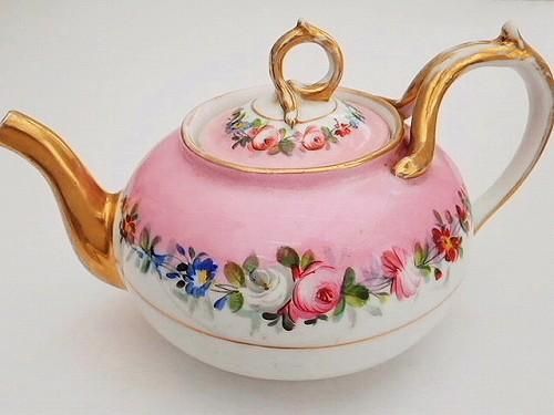 オールドパリポーセリン ポンパドールピンクの薔薇花紋ティー