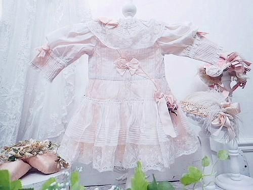 レースとピンクリボンのドールドレス - 薔薇と天使のアンティーク