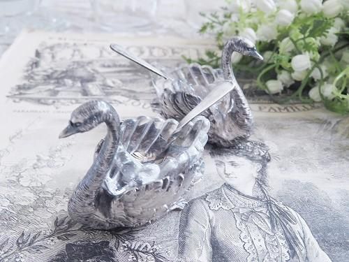 フランス　アンティーク　クリスタルガラス　ソルト&ペッパーペア　スプーン付 フランス「ソルト入れ ペアセット」《アンティックかとう》