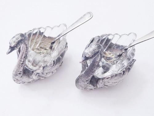 ペア 白鳥のソルトディッシュ&スプーン - 薔薇と天使のアンティーク