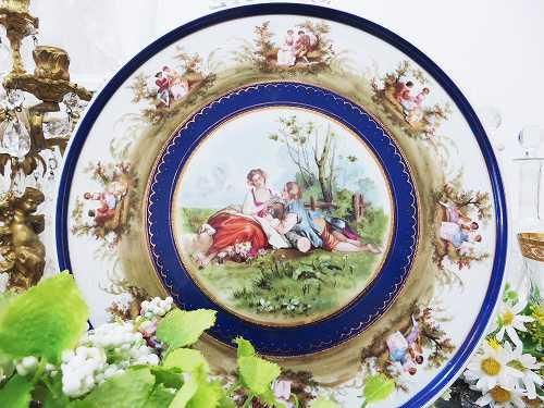 優美 ロココ 金彩ワトー画トレイ - 薔薇と天使のアンティーク