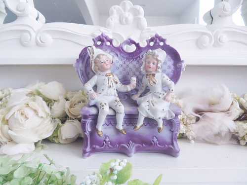 ビスク陶磁 小さなカップル - 薔薇と天使のアンティーク