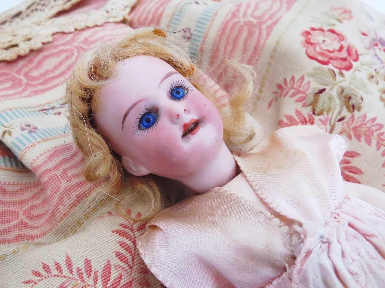ミニョネット 青い瞳の美人さん - 薔薇と天使のアンティーク