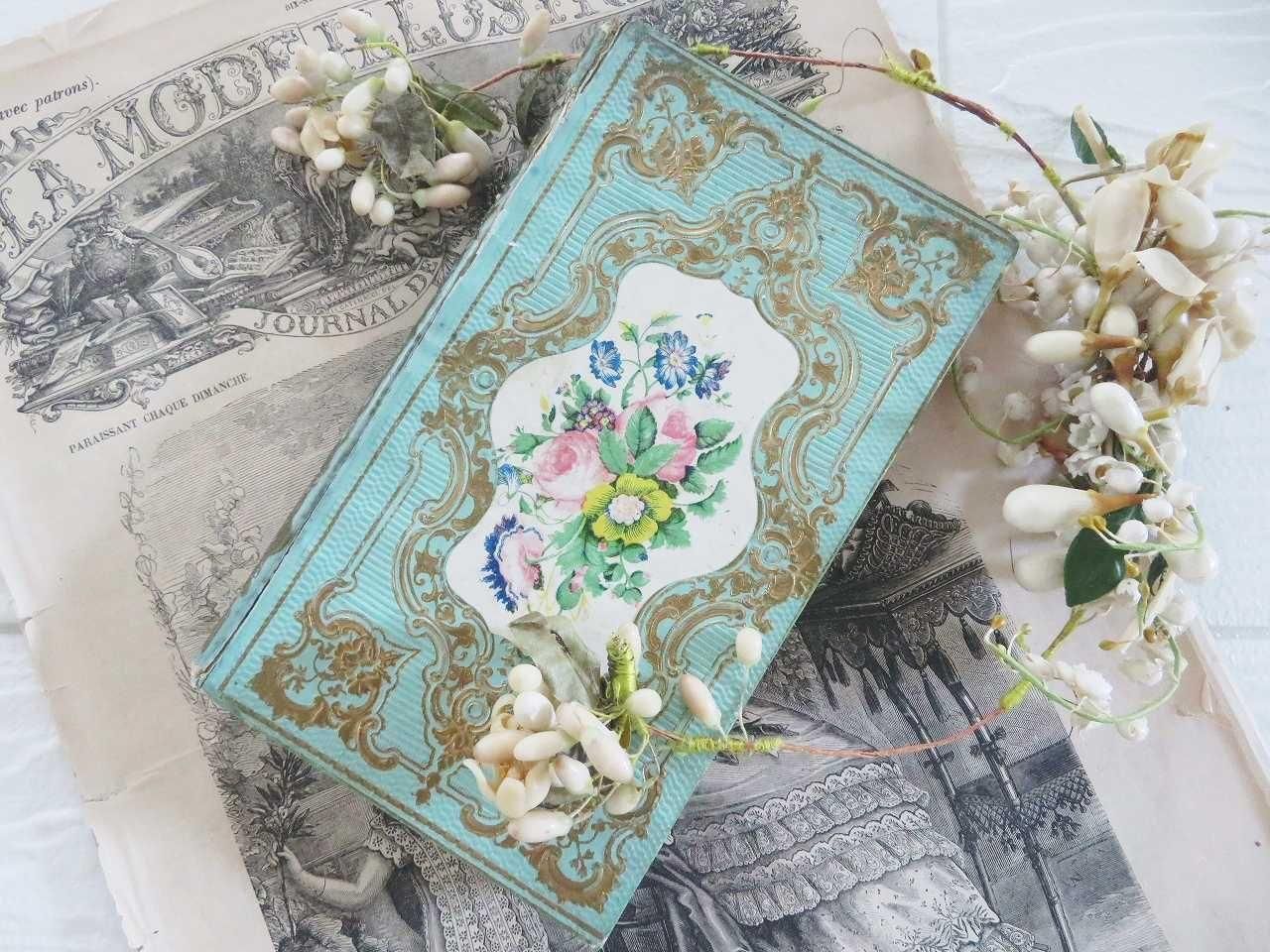 アンティーク 薔薇の花籠を持つカップルと犬 エンボス金彩 麻布ガラス金彩フレーム DSC06780-240x240.jpg