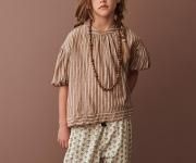 <img class='new_mark_img1' src='https://img.shop-pro.jp/img/new/icons7.gif' style='border:none;display:inline;margin:0px;padding:0px;width:auto;' />CARAMEL( ˡCHICORY BLOUSE - BEIGE STRIPE