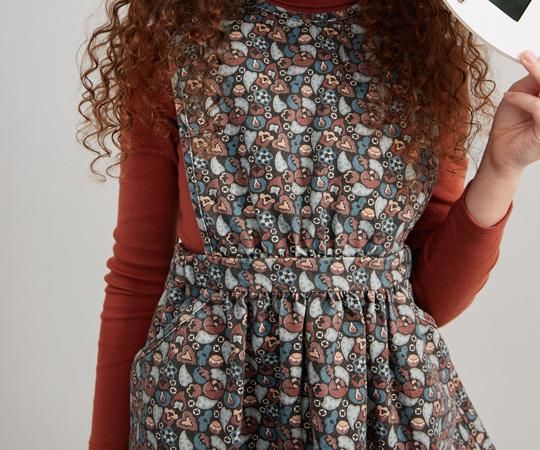 Soor Ploom（ソーアプルーム）／Tippi Pinafore - Kaleidoscope Print