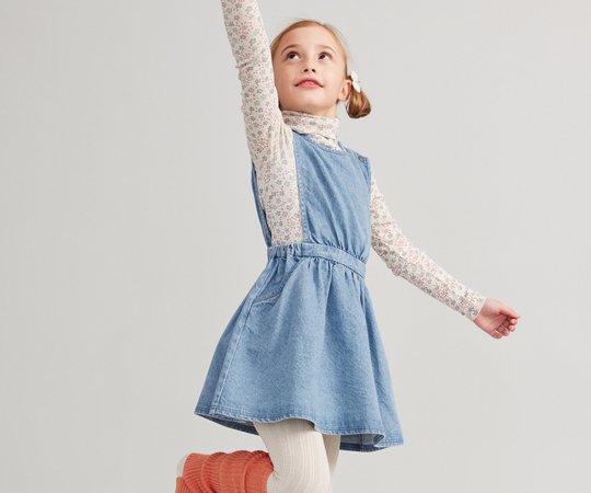 Soor Ploom（ソーアプルーム）／Tippi Pinafore - Light Denim