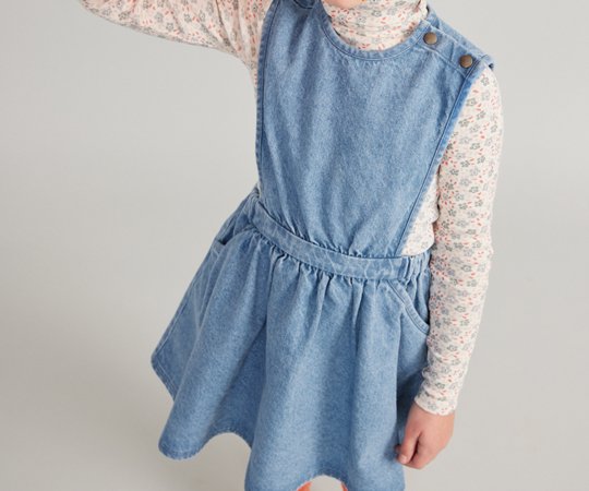 Soor Ploom（ソーアプルーム）／Tippi Pinafore - Light Denim