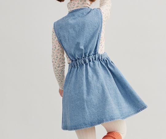 Soor Ploom（ソーアプルーム）／Tippi Pinafore - Light Denim